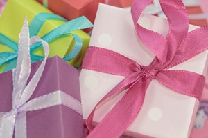 Birthday_Gifts